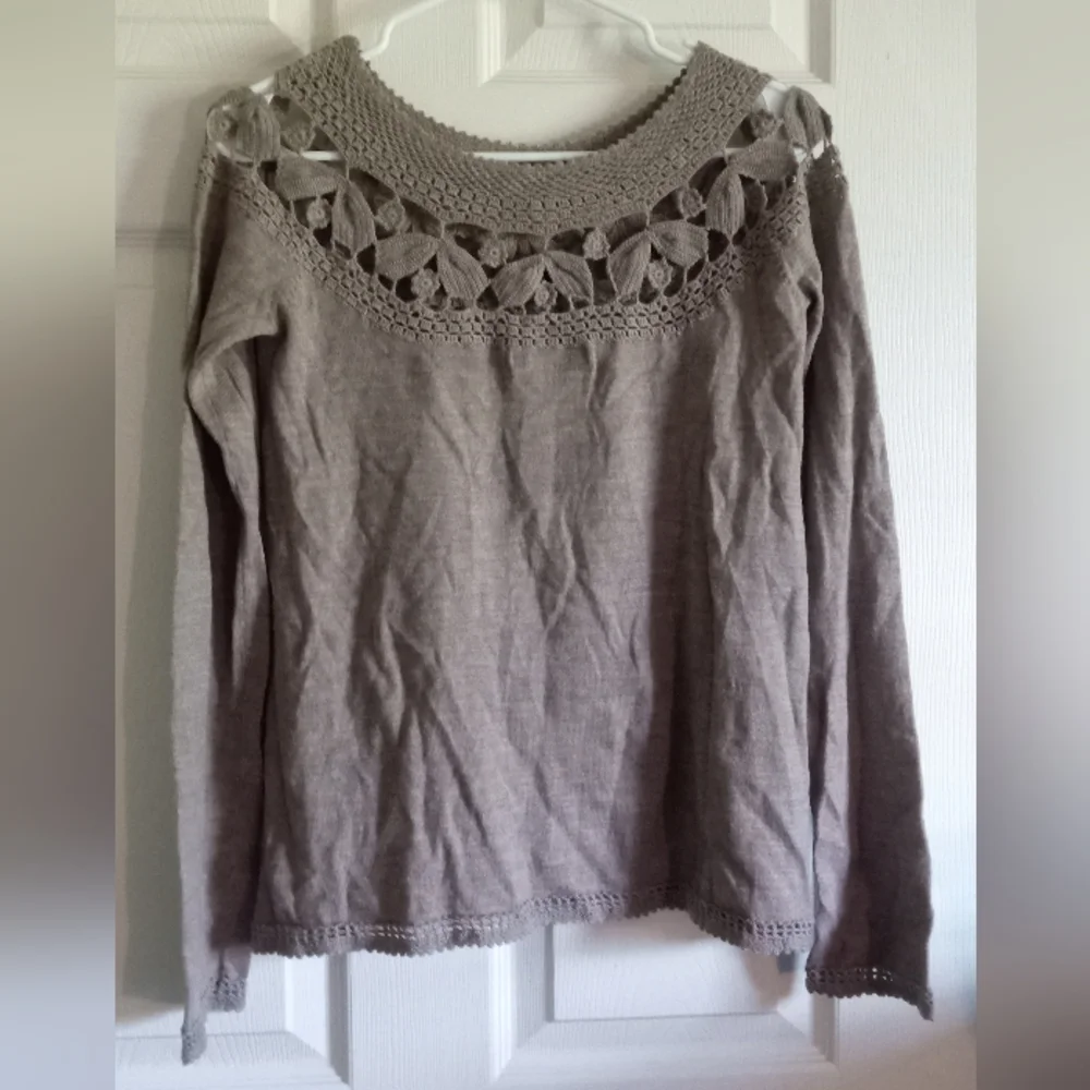 Ulla Johnson Open Floral Open-Crochet Italian Yard Sweater - Size: M